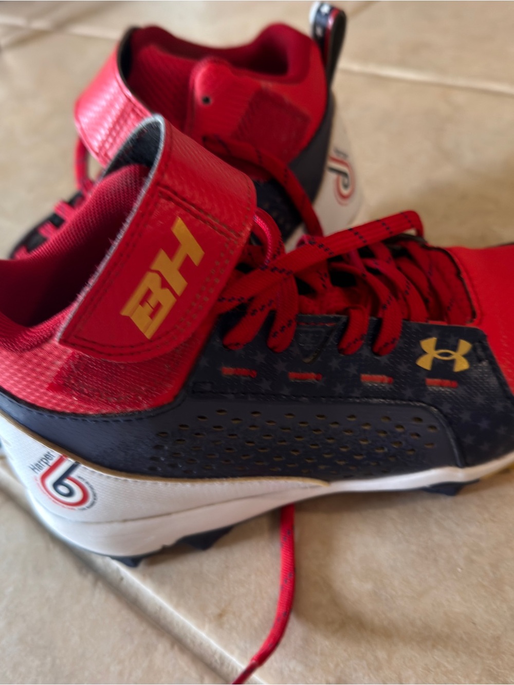 UA Harper 6 mid RM Jr LE baseball cleats. Red, white and blue! Bryce Harper!